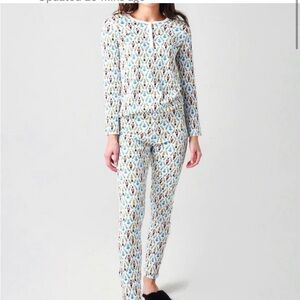 Roller Rabbit White Multicolor Printed Long Sleeve Pajama Set